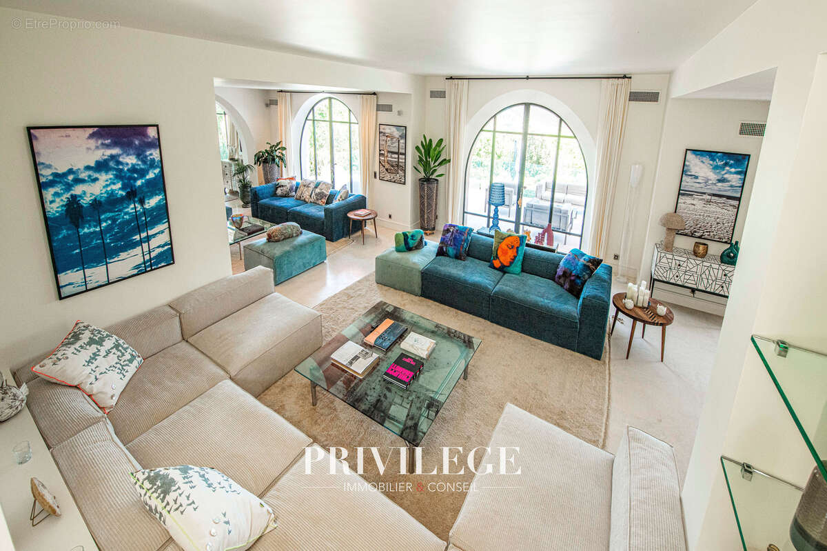 Maison à RAMATUELLE