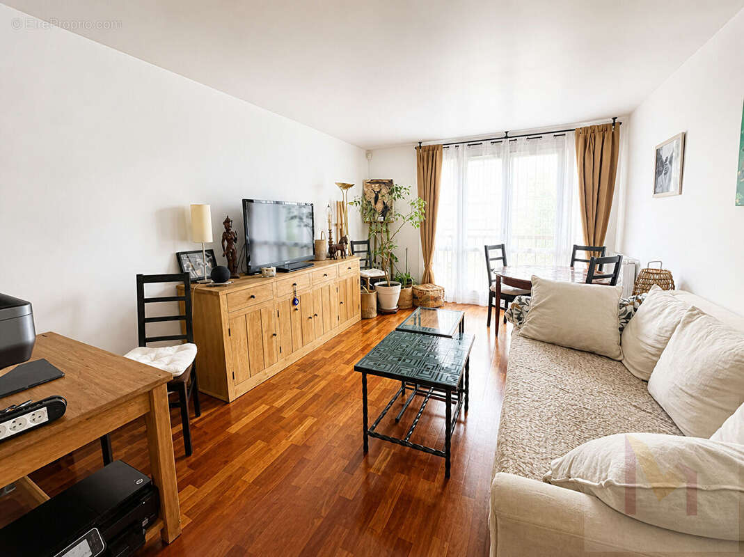 Appartement à NEUILLY-PLAISANCE