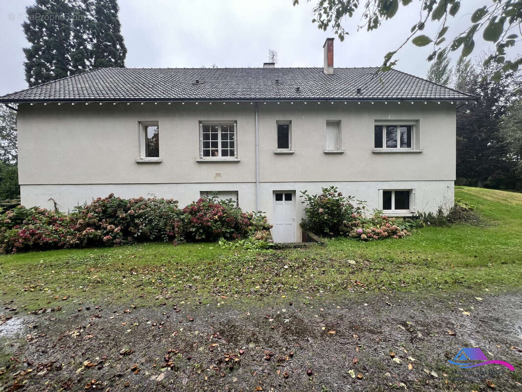 facade arrière - Maison à CULAN