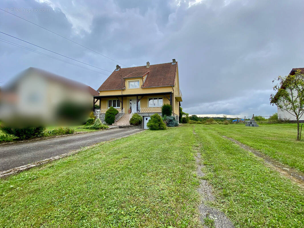 Maison à LOUPERSHOUSE