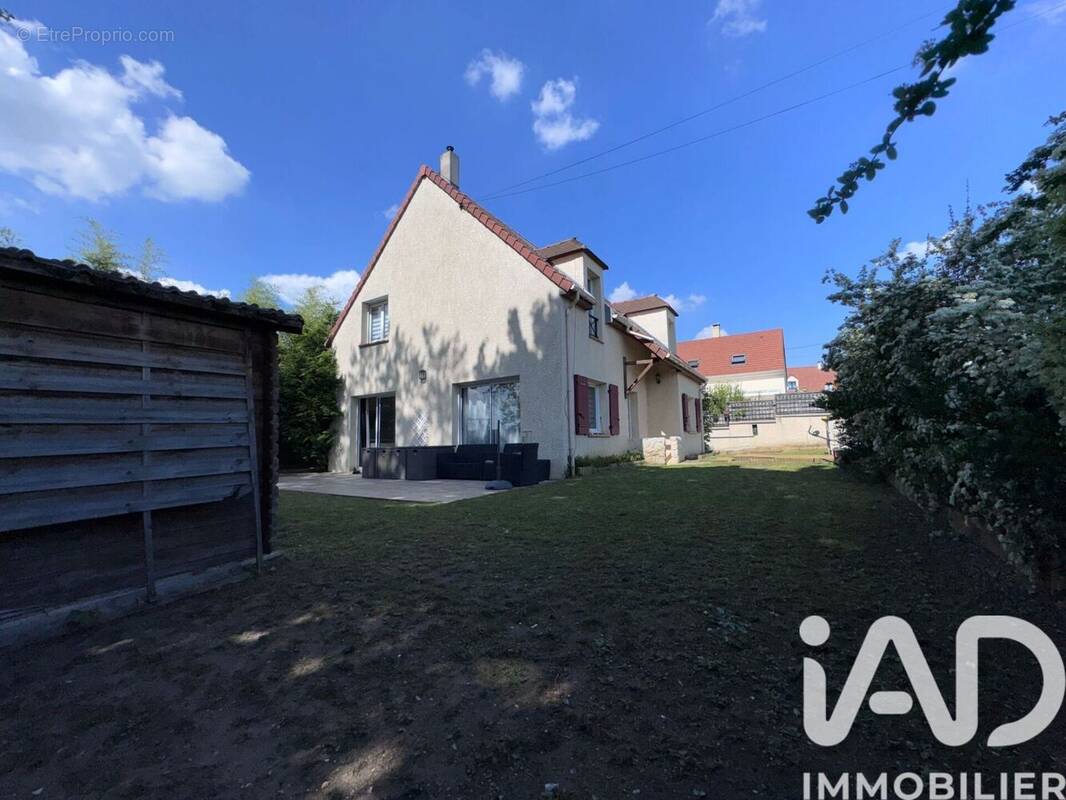 Photo 1 - Maison à LIMAY
