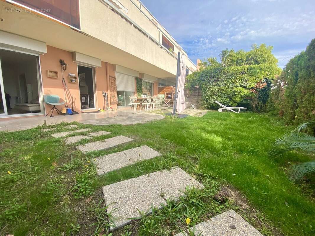 Appartement à ROQUEBRUNE-CAP-MARTIN