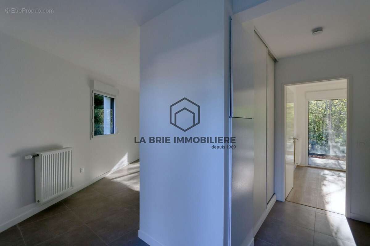 Appartement 51 m² à Rubelles  - photo 5