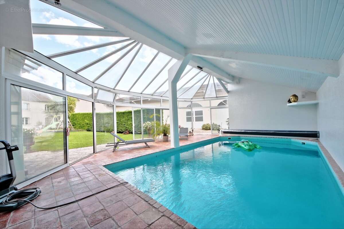 Maison à NOISY-LE-ROI