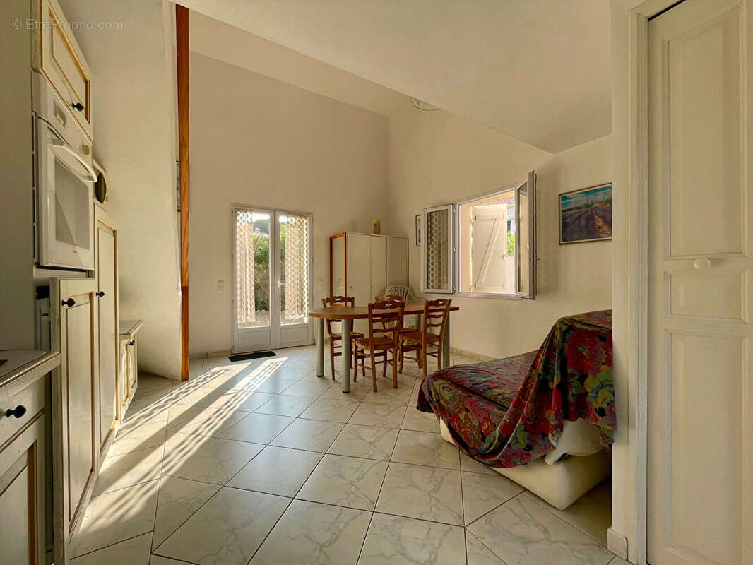 Maison à FREJUS