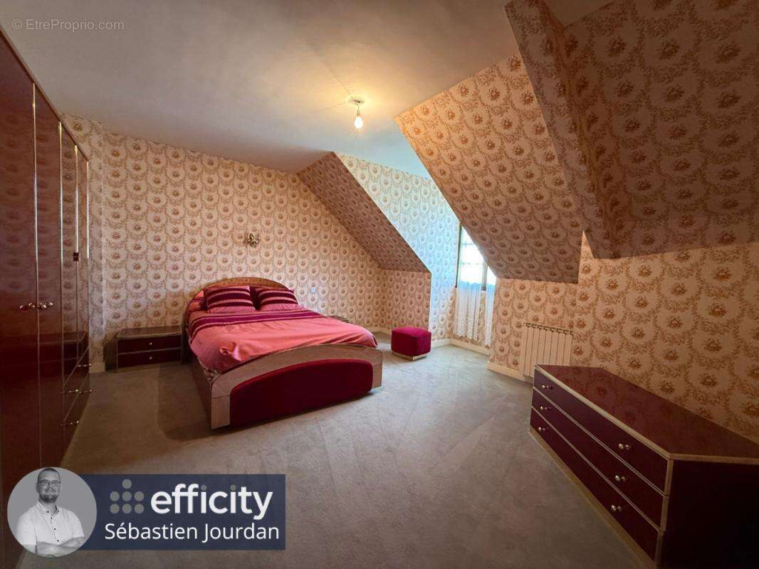 Maison à LA GUERCHE-DE-BRETAGNE