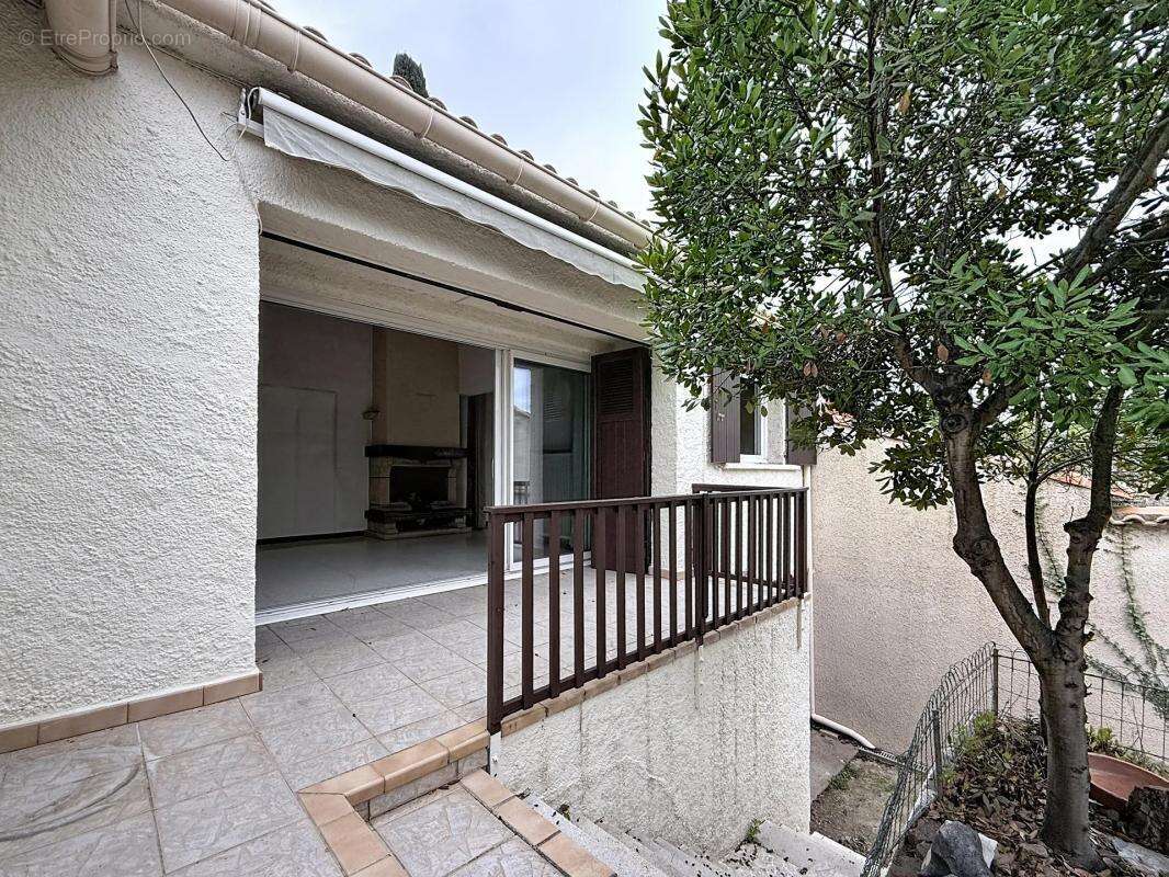 Maison à NIMES