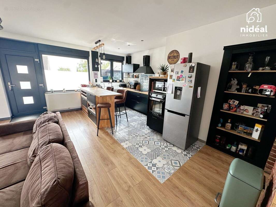 Maison 130 m² à Anzin-Saint-Aubin  - photo 8