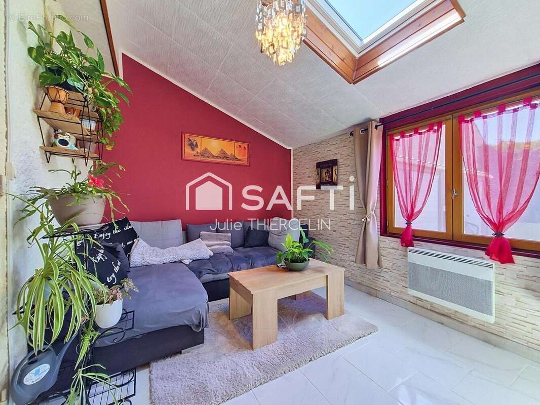 Maison 97 m² à Chambon-La-Foret  - photo 3