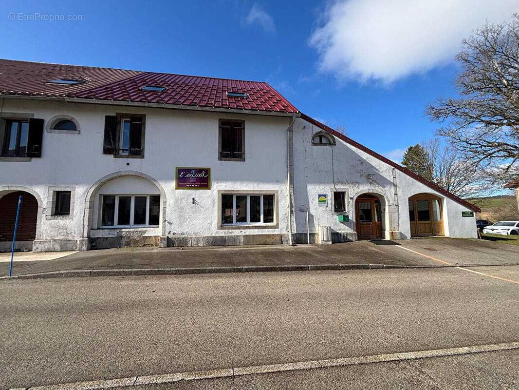 Appartement à CHAUX-NEUVE