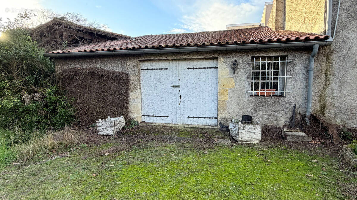 Maison à SAINT-SELVE