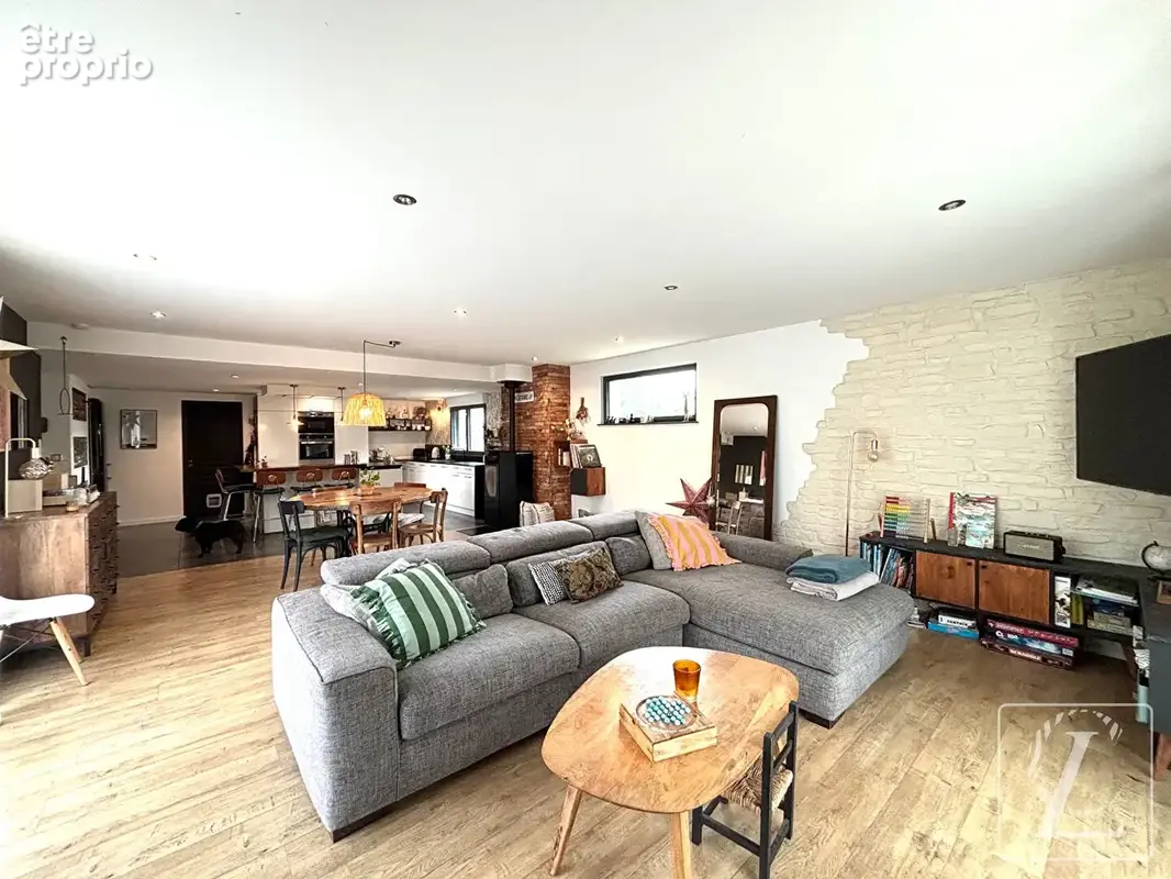 PLANGUENOUAL : Maison rénovée 6 pièces 175 m2 (env) - photo 9
