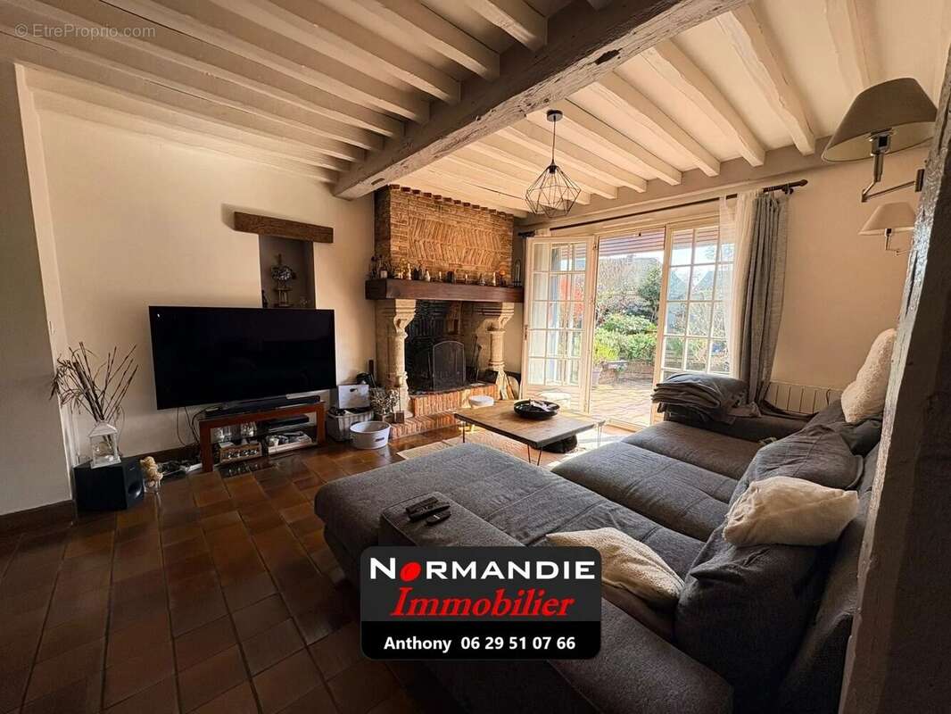 Appartement à LILLEBONNE