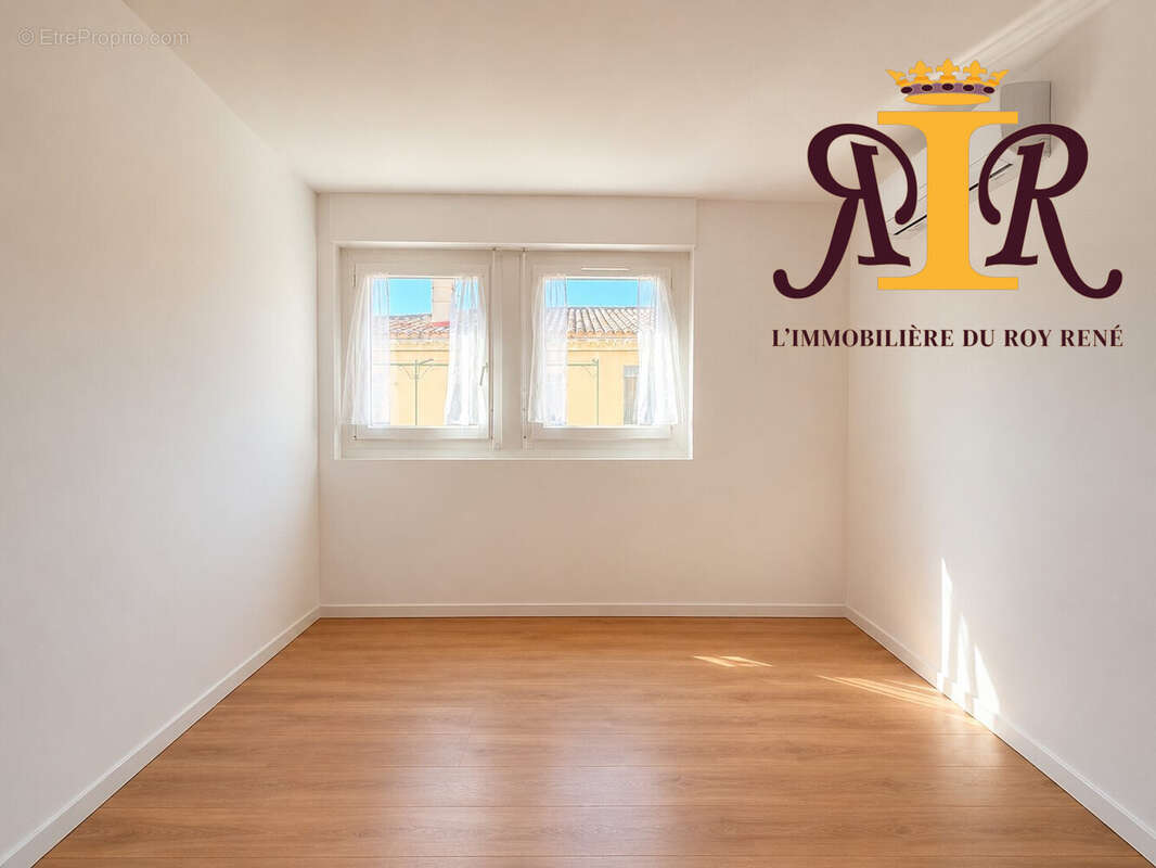 Appartement à PERTUIS