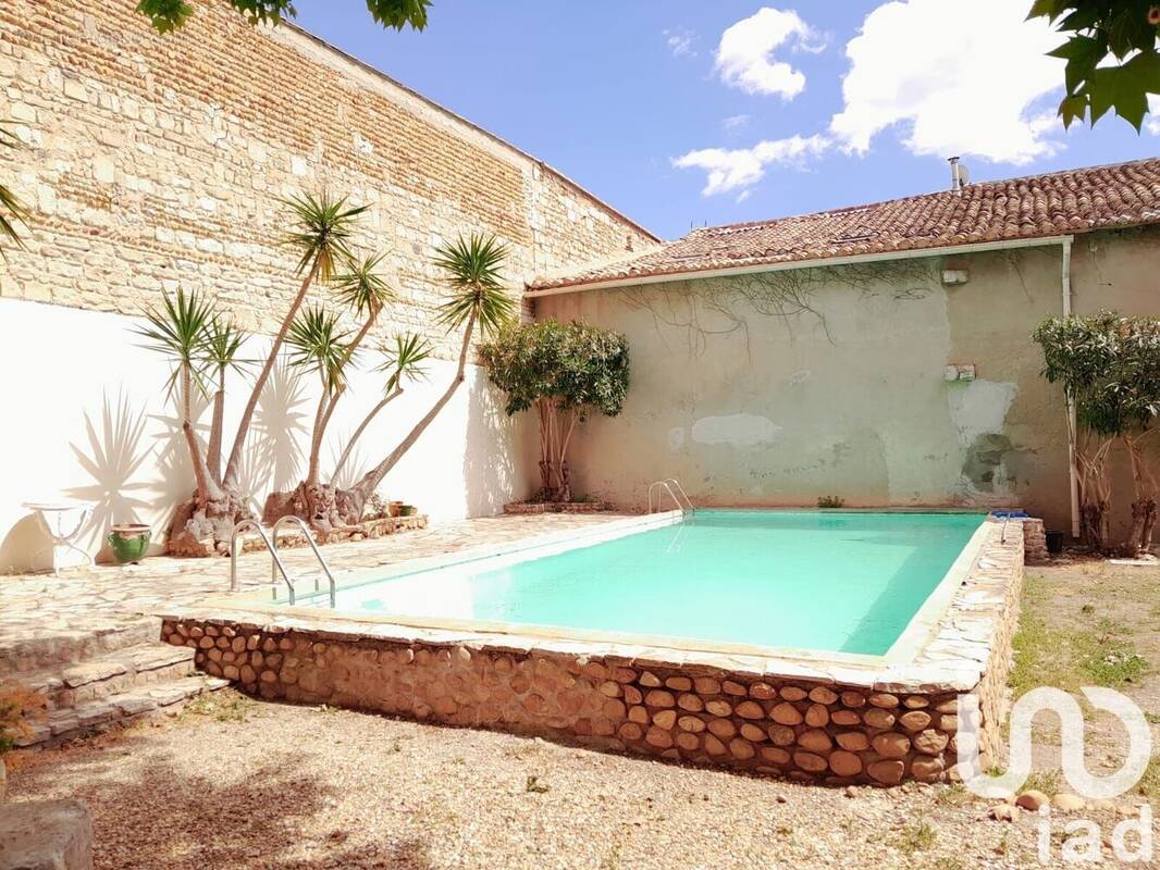 Photo 1 - Maison à SAINT-GILLES