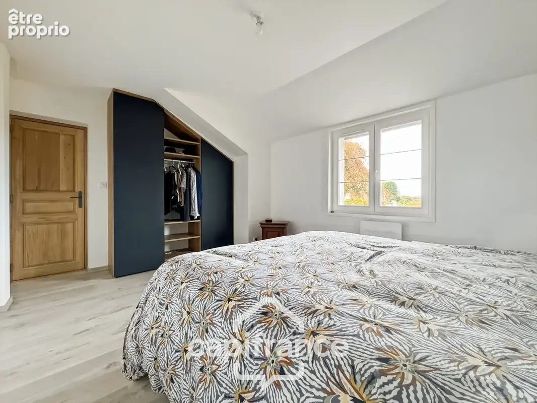 EXCLUSIVITÉ – Magnifique maison bressane de prestige entièrement rénovée – 214 m² – Terrain de 2 600 m² - photo 11