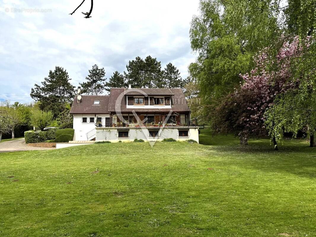 Maison à MAGNY-EN-VEXIN