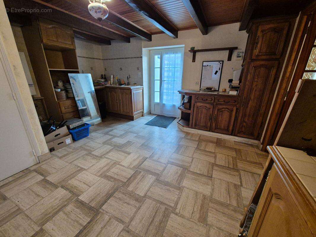 Maison à CLEGUER