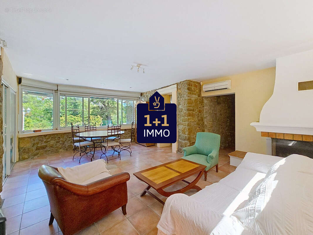 Maison 100 m² à Fayence  - photo 2