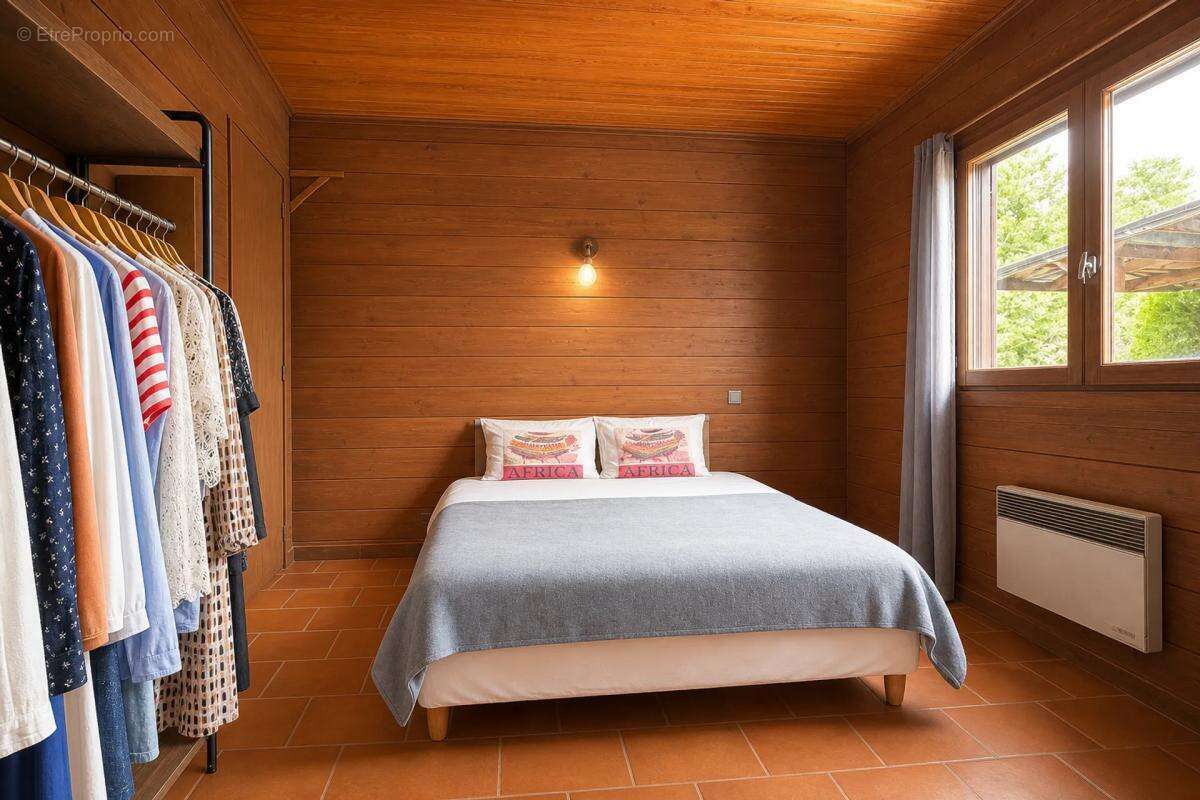Maison 4 pièces de 121 m² à Meilhac - photo 6