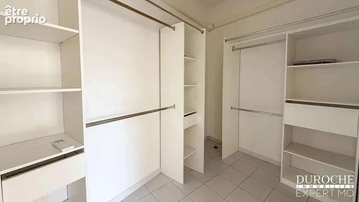 Piolenc, Maison de village rénovée de 90 m2, 2 chambres, balcon - photo 6