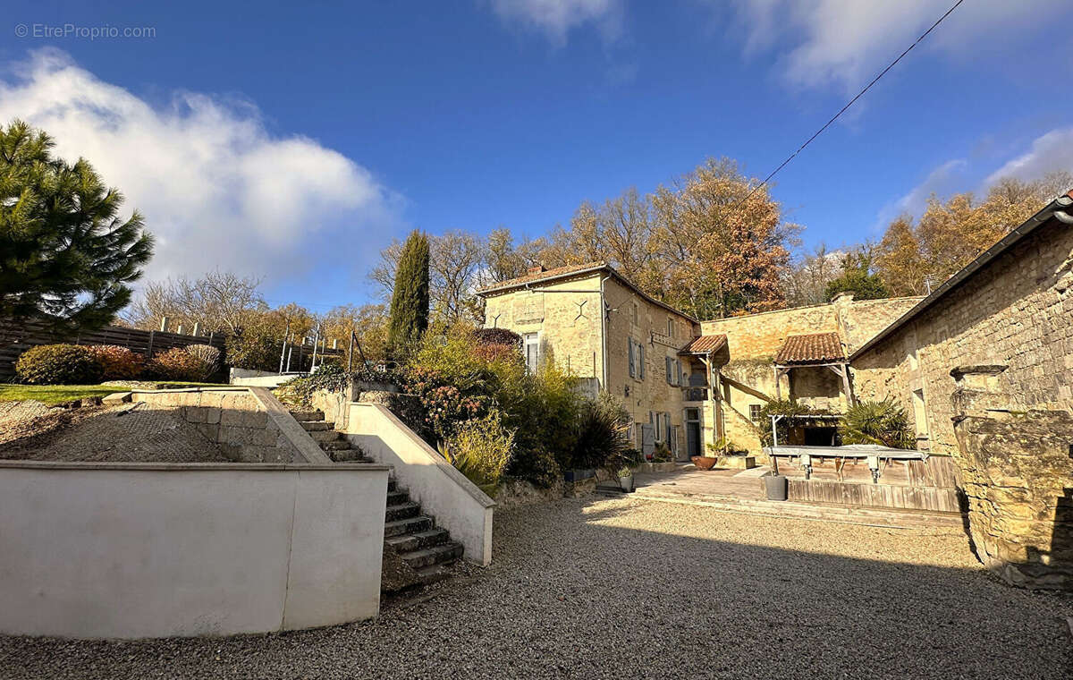 Maison à BEAUMONT