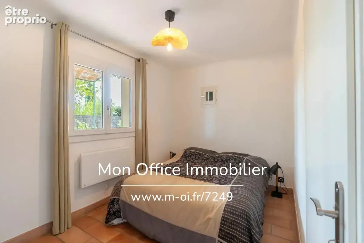 Référence : 7249-NGU. - Maison 8 pièces - 5 chambres - Bureau - Calme - centre-ville à vélo - photo 16