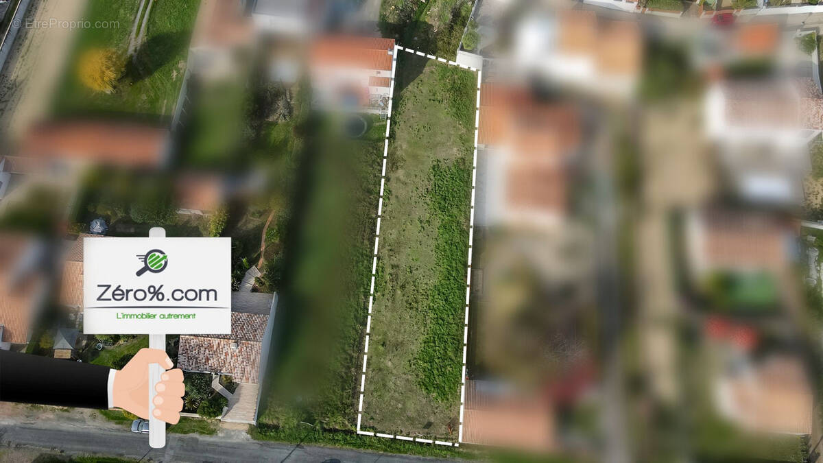 Terrain à LA TRANCHE-SUR-MER