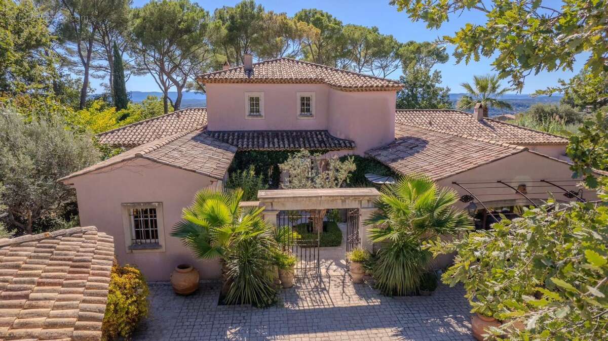 Maison à DRAGUIGNAN