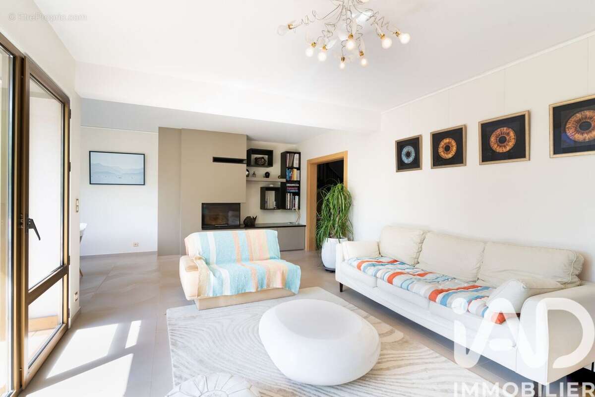 Photo 2 - Maison à ANNECY-LE-VIEUX