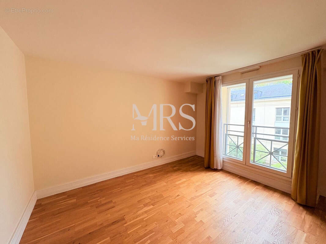 Appartement à VERSAILLES