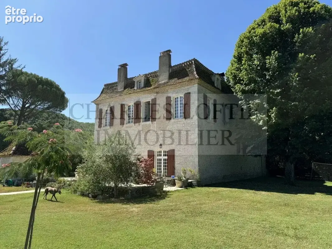 Maison de Maître, dépendances et pisicne, sur 11 ha - photo 25