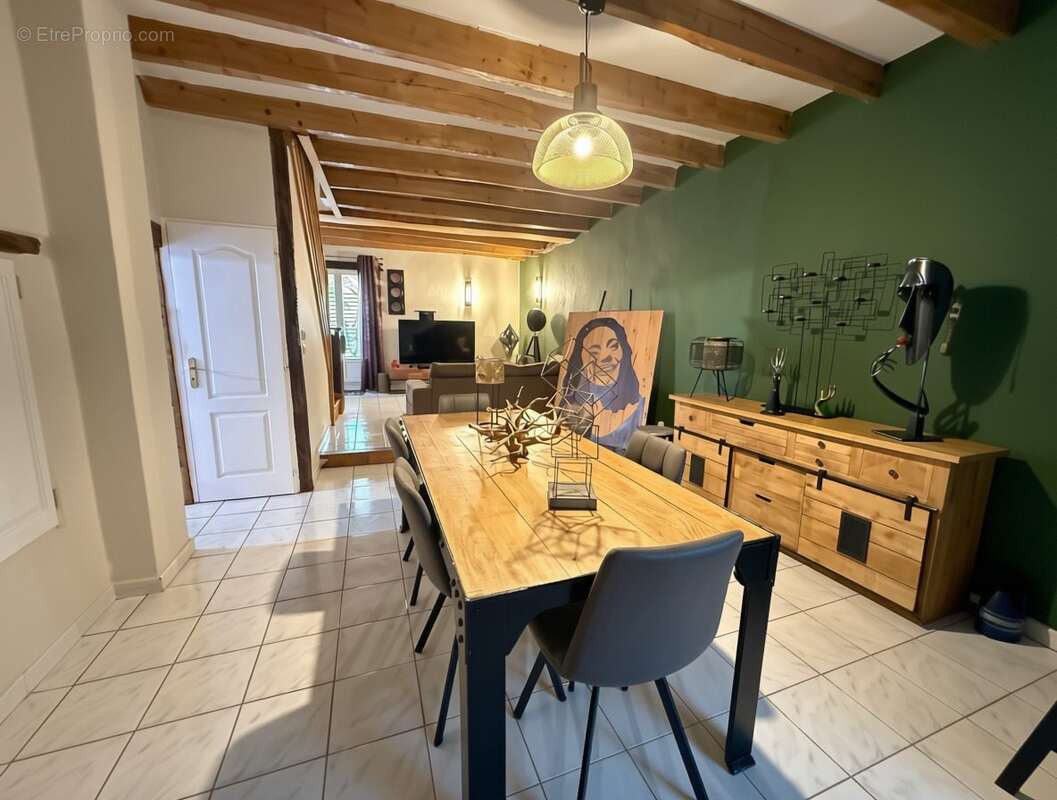Maison 279 m² à Esvres  - photo 6