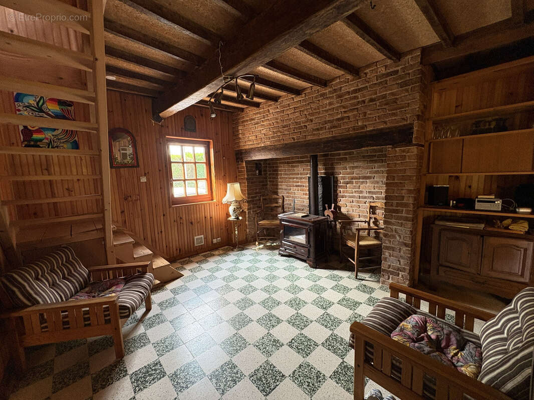 Maison à AUMATRE