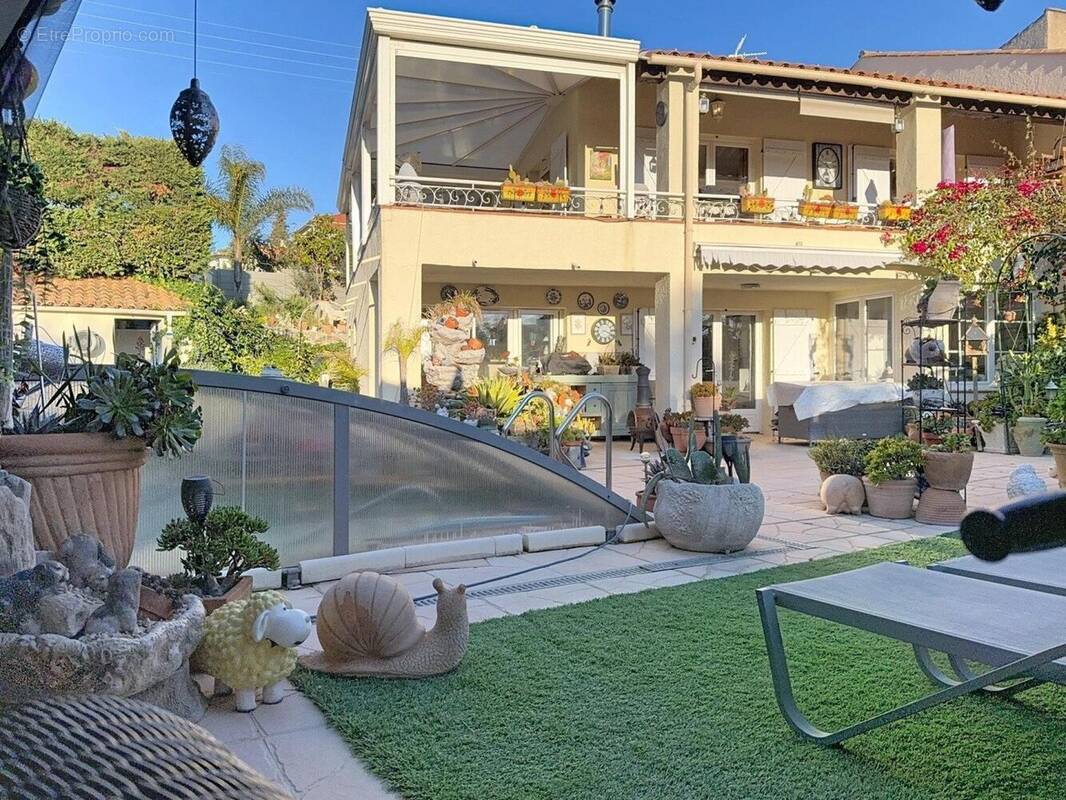 Photo 1 - Maison à FREJUS