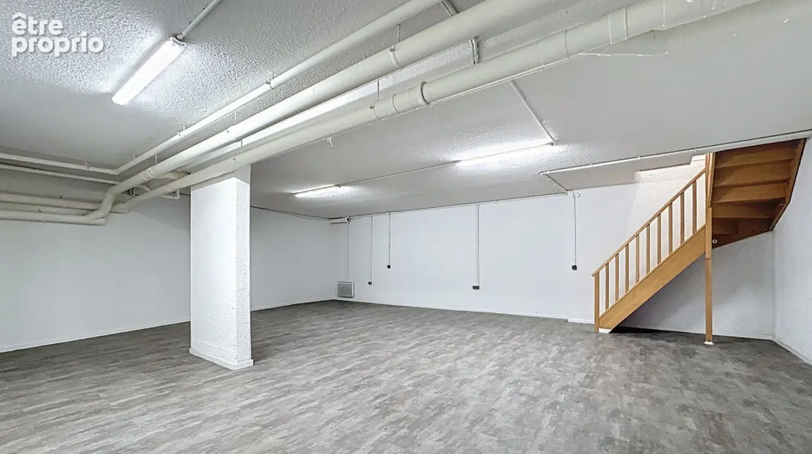 Murs commerciaux 122m²  - Suresnes Belvédère - photo 3