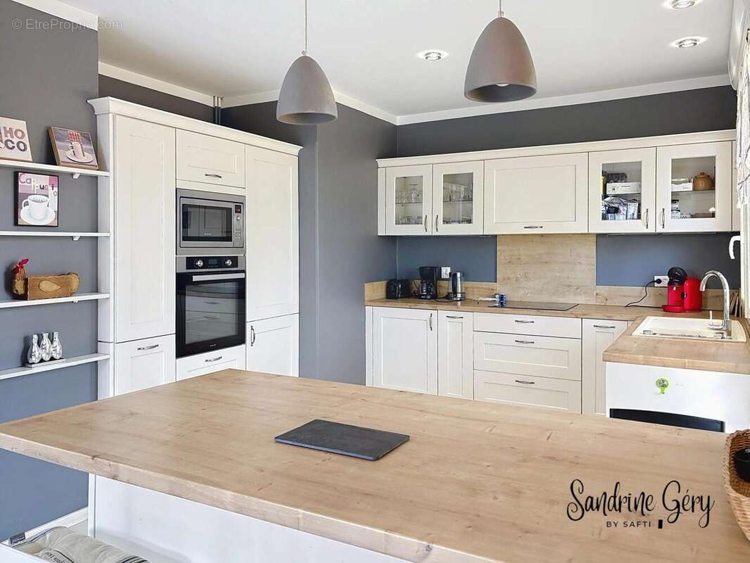 Photo 2 - Maison à SENONNES