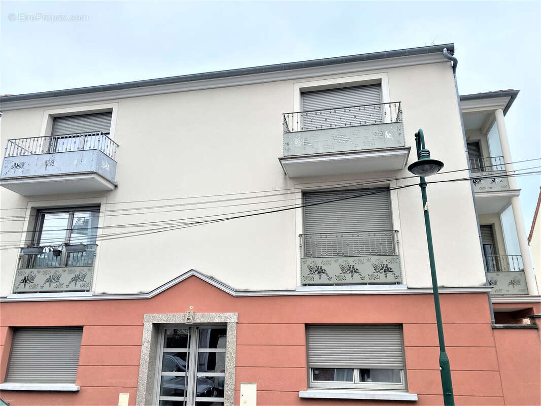 Appartement à EPINAY-SUR-SEINE