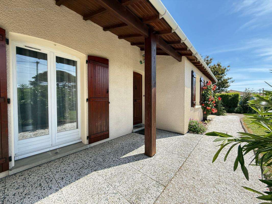 Maison à SAINT-PALAIS-SUR-MER