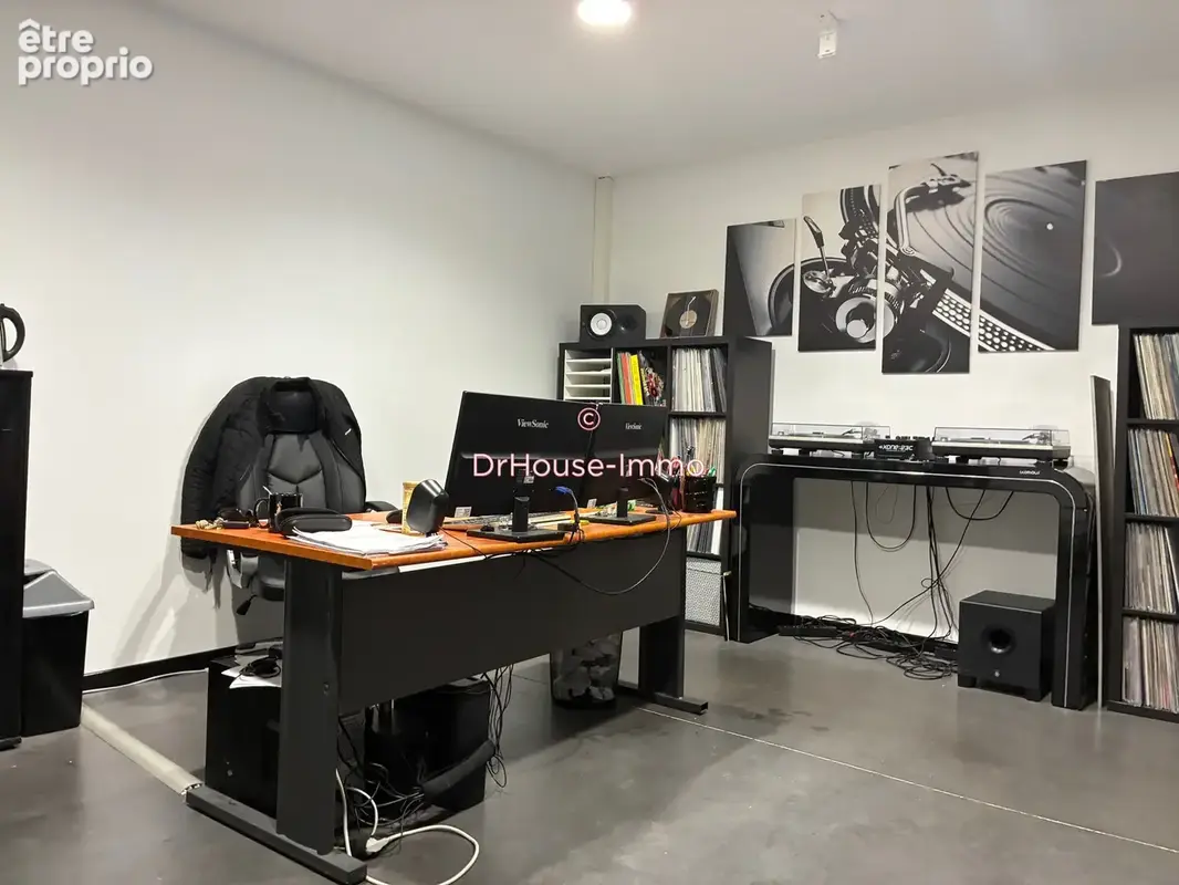 Commerce 220 m² à vendre à Bourg-Les-Valence (26500) - photo 15