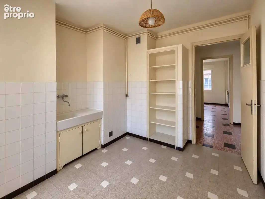 Toulon   champ de mars  appartement rdc  t3 de 56,49 m2 - photo 7