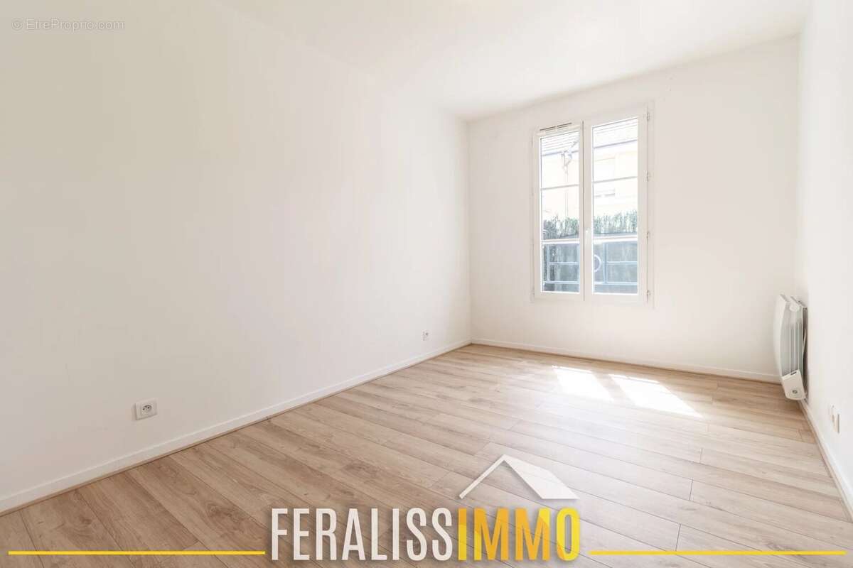 Appartement à VAUREAL