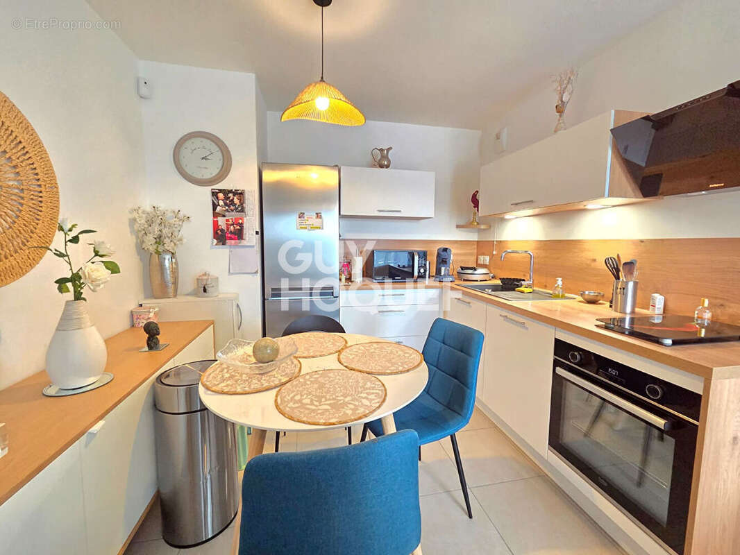 Appartement à RILLIEUX-LA-PAPE