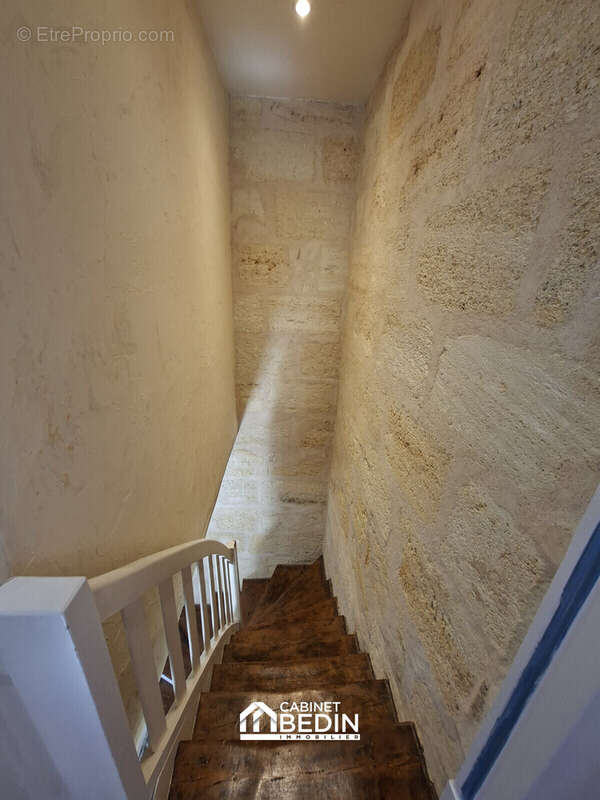 Maison 197 m² à Lormont  - photo 6