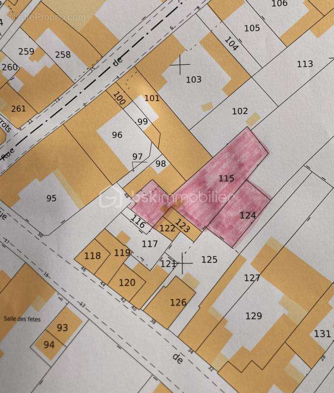 Terrain à ECLARON-BRAUCOURT-SAINTE-LIVIERE