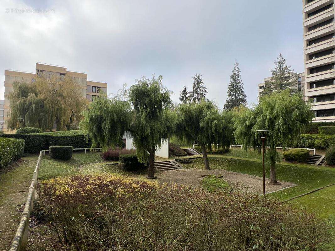 Appartement à ELANCOURT