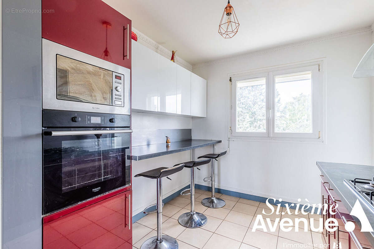 Appartement à CHILLY-MAZARIN