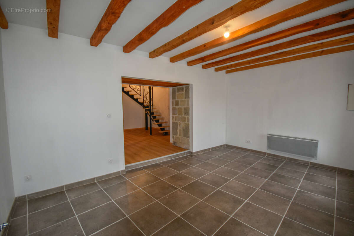Maison à SAINTE-FLORINE