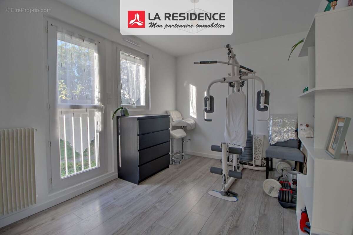 Appartement à PLAISIR