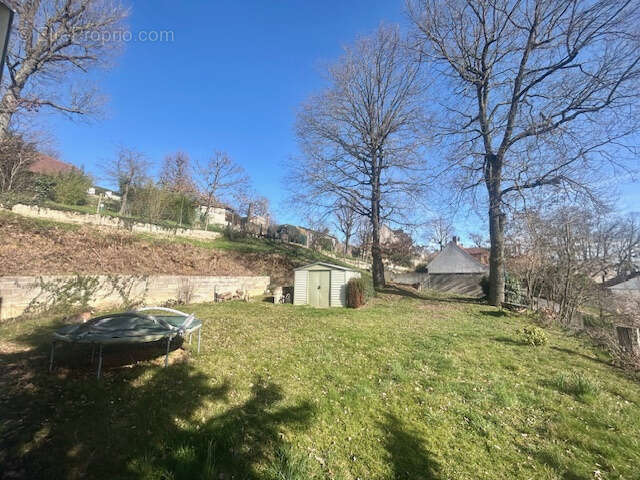 Maison à LA VILLE-DU-BOIS